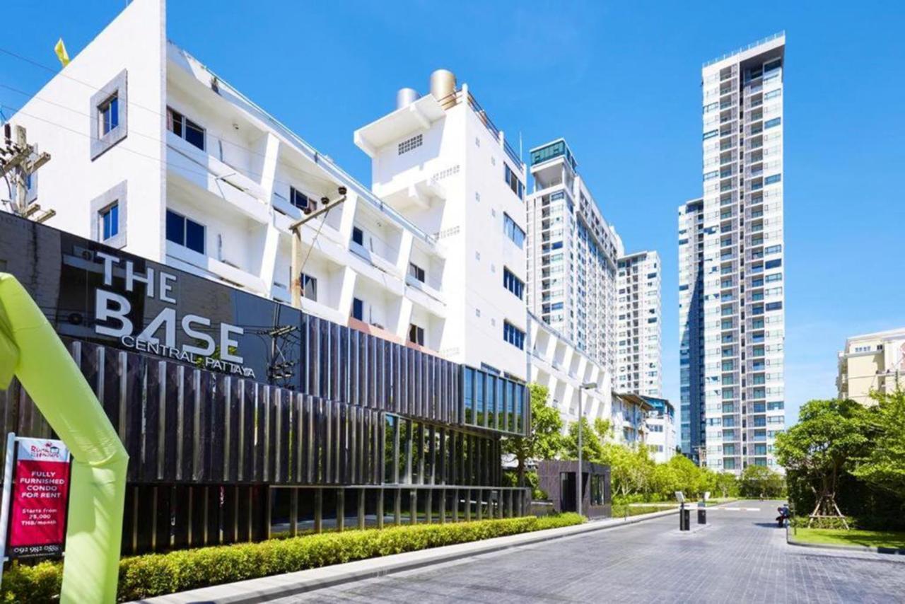 The Base Central Apartments Pattaya Eksteriør billede