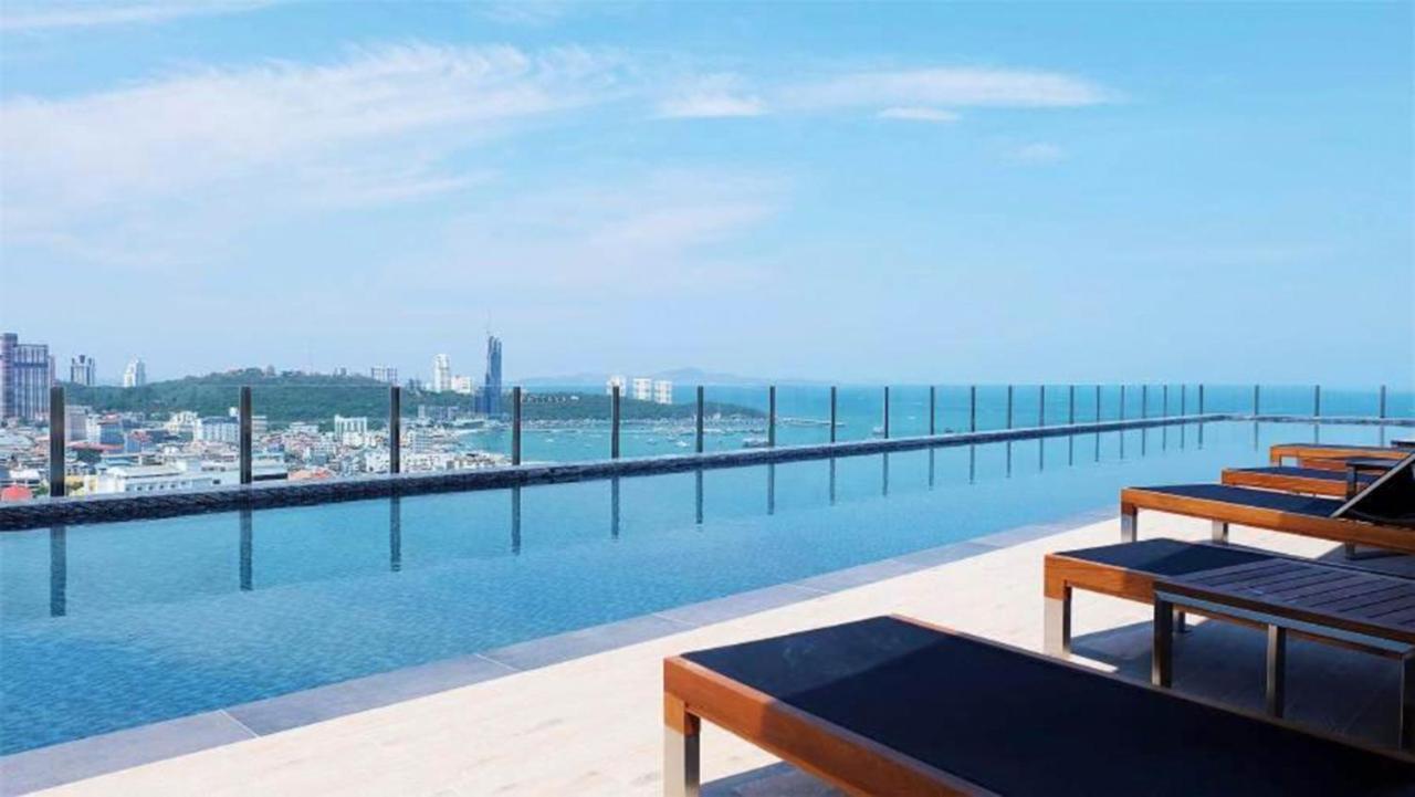 The Base Central Apartments Pattaya Eksteriør billede