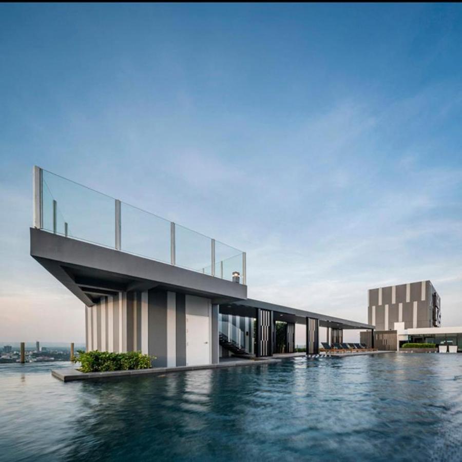 The Base Central Apartments Pattaya Eksteriør billede