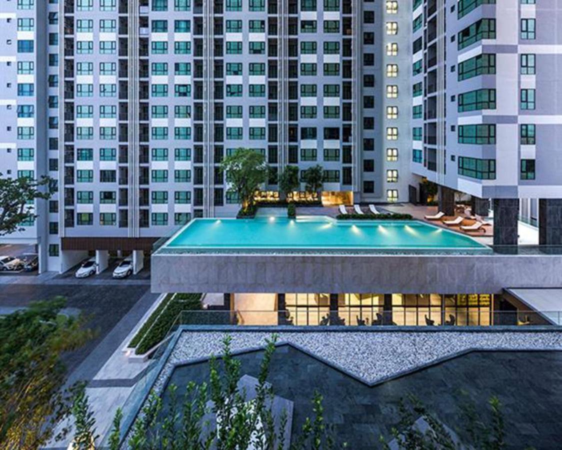 The Base Central Apartments Pattaya Eksteriør billede