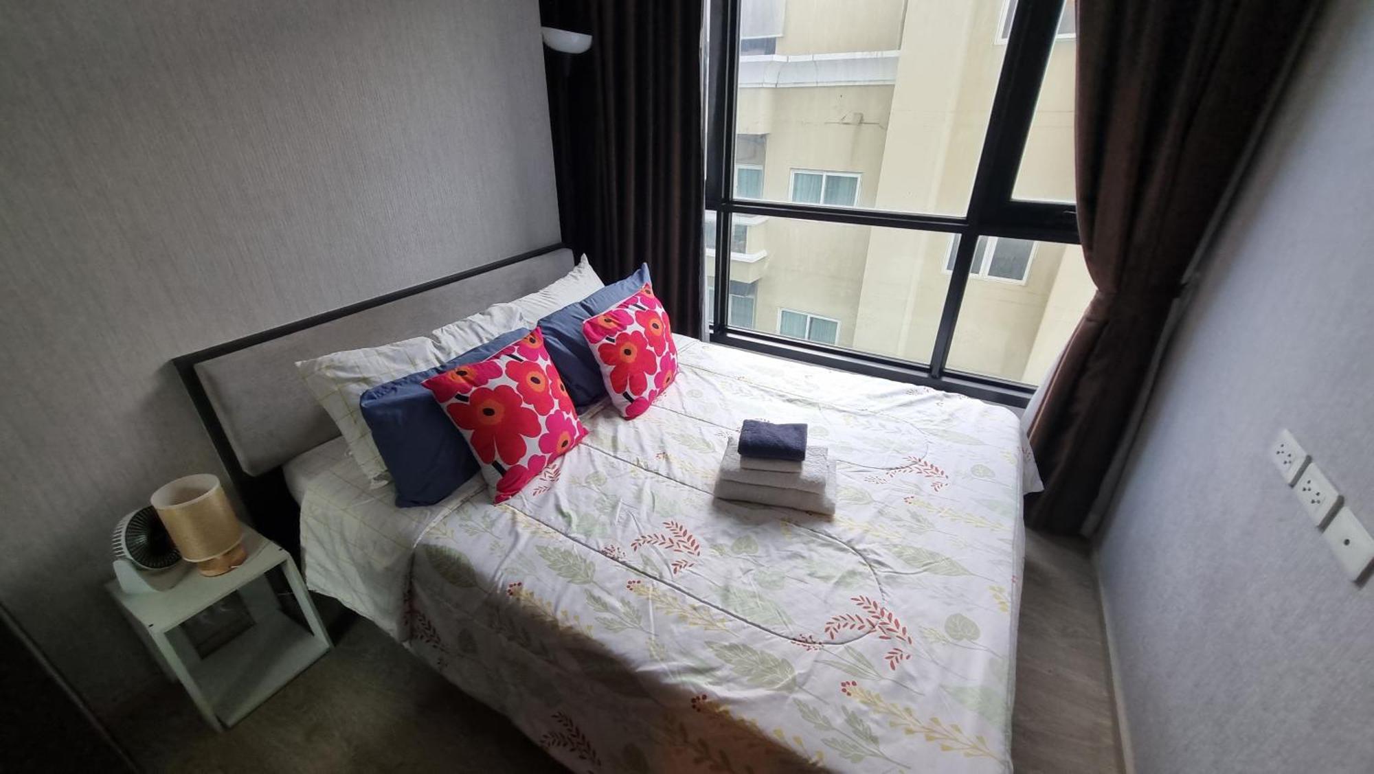 The Base Central Apartments Pattaya Eksteriør billede